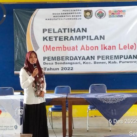 Album : PELATIHAN MEMBUAT ABON IKAN LELE